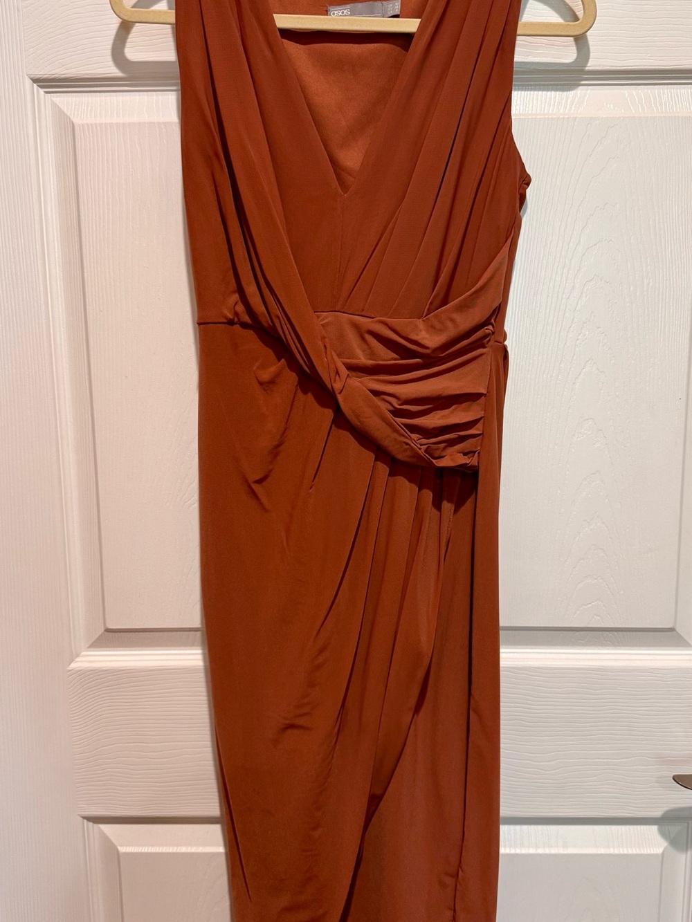 ASOS Draped-Front Midi Dress. Beautiful rust color. Body snatching